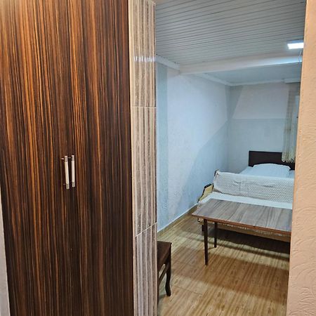 Guest House 2 Floor Батуми Екстериор снимка
