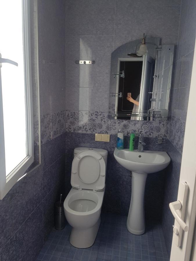 Guest House 2 Floor Батуми Екстериор снимка