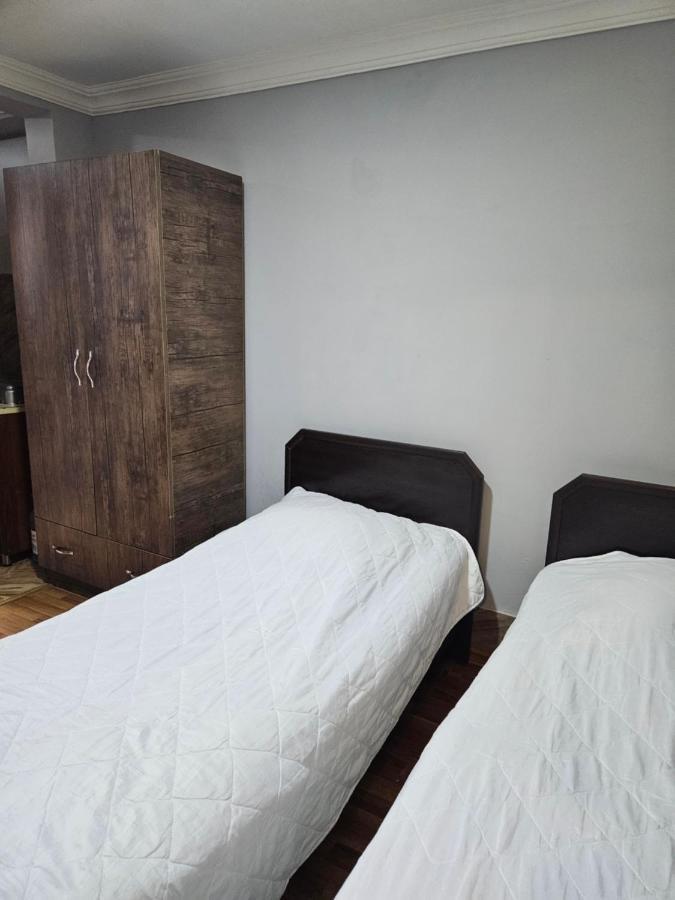Guest House 2 Floor Батуми Екстериор снимка