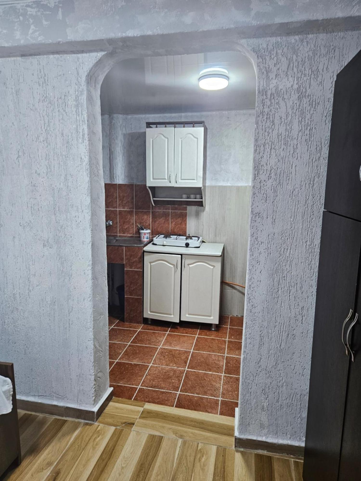 Guest House 2 Floor Батуми Екстериор снимка