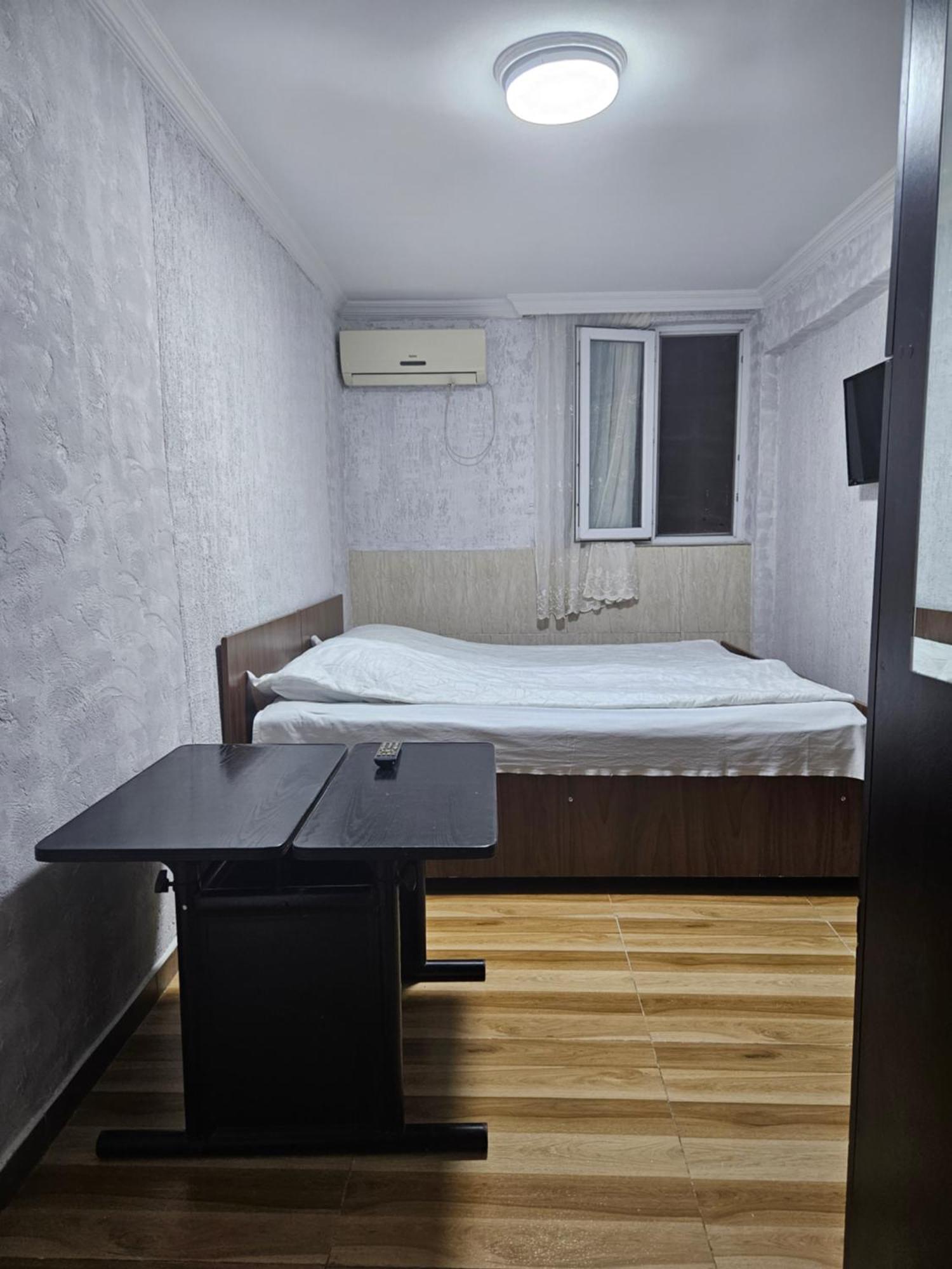 Guest House 2 Floor Батуми Екстериор снимка