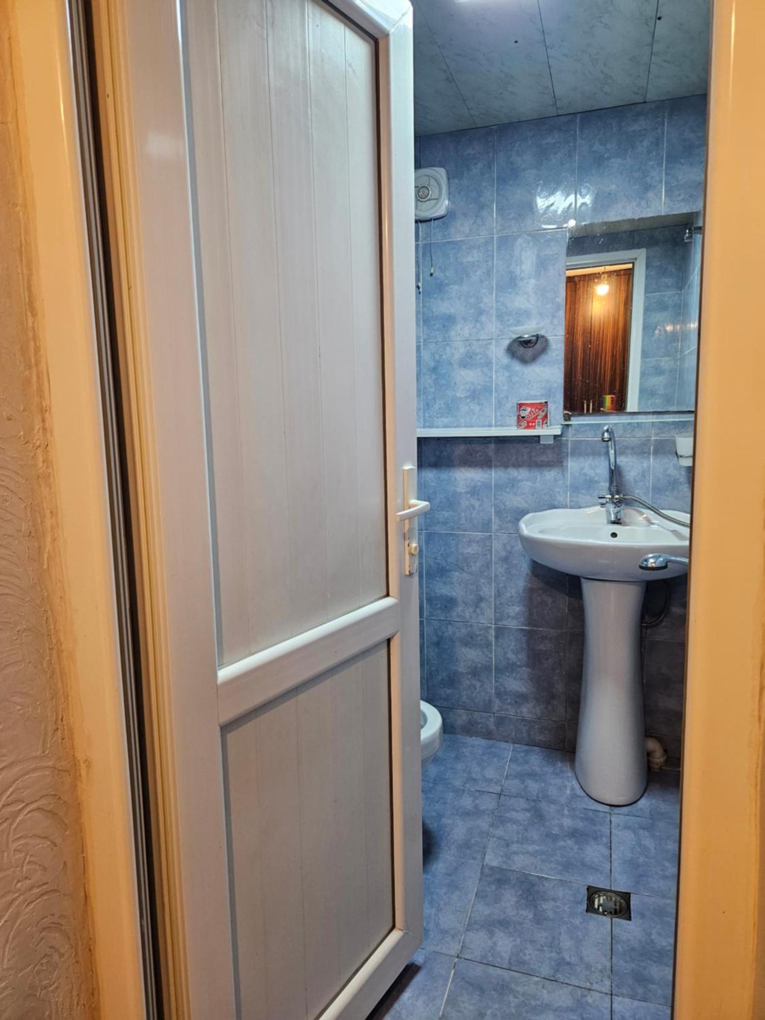 Guest House 2 Floor Батуми Екстериор снимка