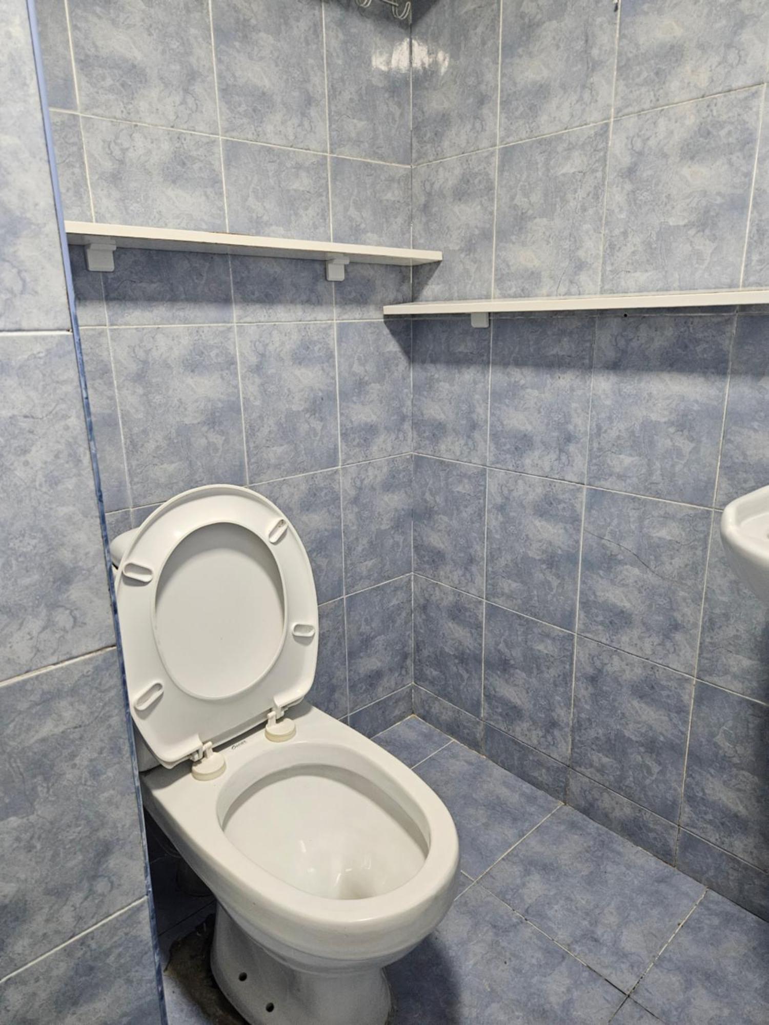 Guest House 2 Floor Батуми Екстериор снимка